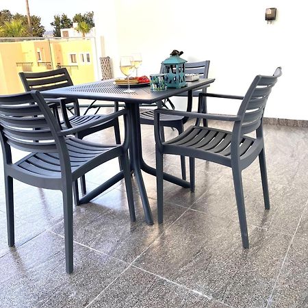 Ev Zin - Modern, Cozy, 1 Bed, Pool, 2 Balconies, A105 Leilighet Paphos Eksteriør bilde