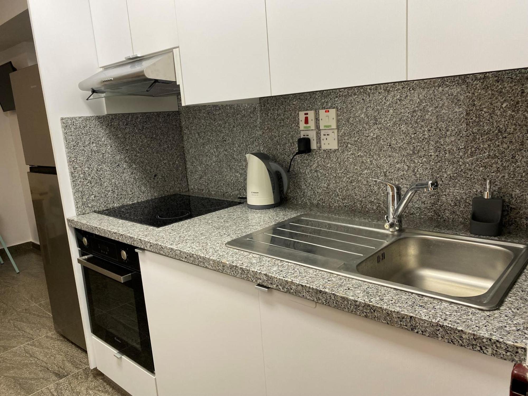 Ev Zin - Modern, Cozy, 1 Bed, Pool, 2 Balconies, A105 Leilighet Paphos Eksteriør bilde